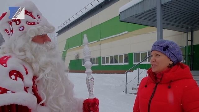 Дед Мороз принимает поздравления смотреть онлайн