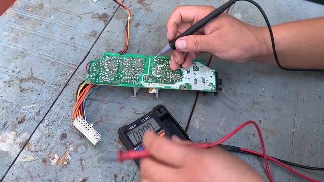 Restoration of Microsoft Xbox console | Restoring a game console смотреть онлайн