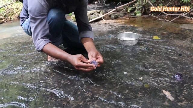 Nature ancient crystals and pearls found the big river in rain forest. смотреть онлайн