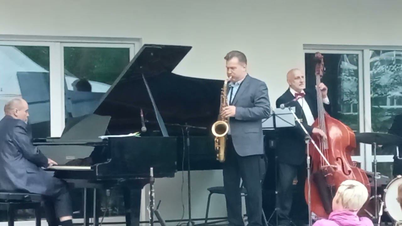 Иван Волков и Игорь Уланов, заслуженные артисты России (1) смотреть онлайн