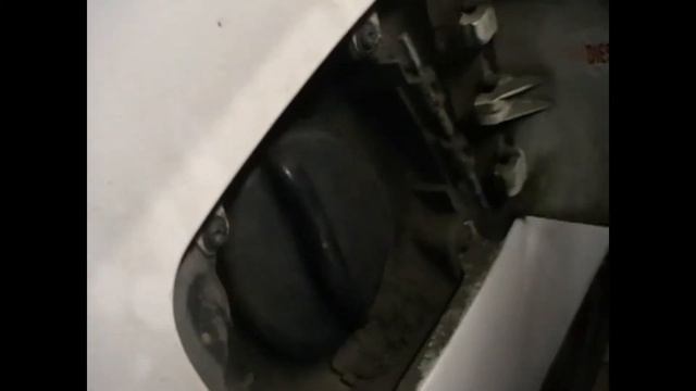 Как снять лючок топливного бака PEUGEOT 406 смотреть онлайн
