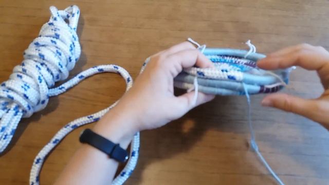 Плетение корзины, утилизация остатков пряжи! смотреть онлайн