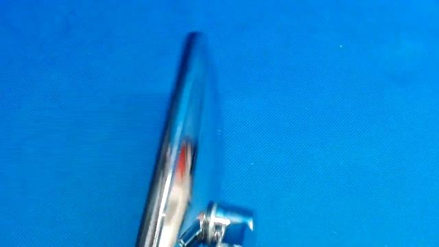 Höger backspegel Suzuki SFV Gladius SV VL Intruder Yamaha XJR XJ Virago XVS Midnight Drag Star смотреть онлайн