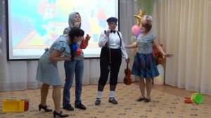 Веселая сценка к юбилею сада "В песочнице"