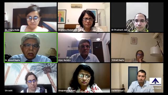 UVEITIS UPDATE: A tête-à-tête With The Masters смотреть онлайн