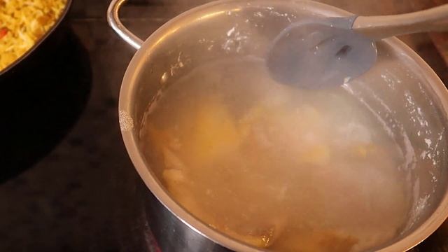 Готовим Кеджери. Блюдо из английских фильмов. смотреть онлайн