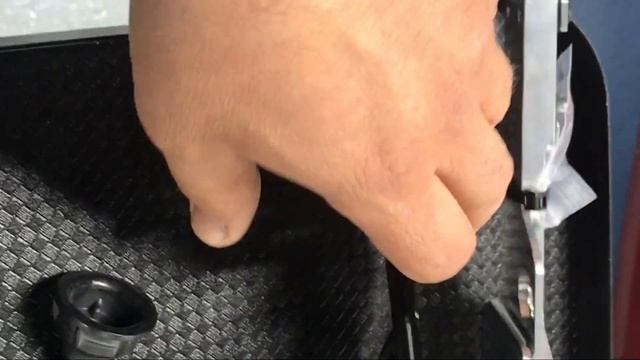 How to fix Mercedes Seat Adjustment Problem? Merc Seat Repair Atlanta смотреть онлайн