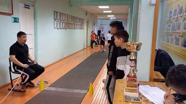 Оскуола олоҕуттан