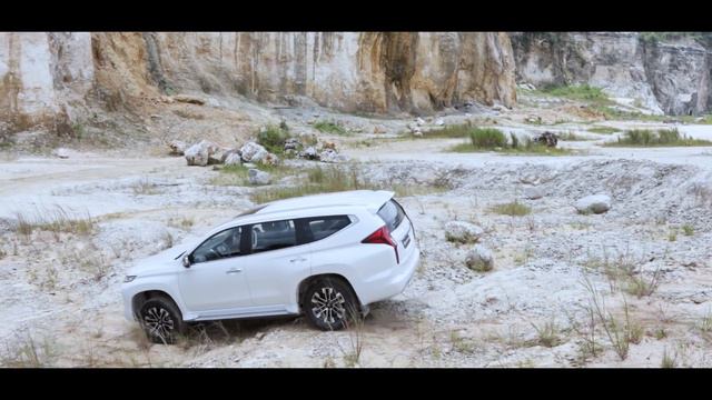 MASIH GRESS LANGSUNG OFFROAD | NEW PAJERO SPORT 2021 смотреть онлайн