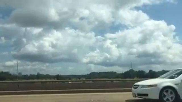 Pearl River Bridge смотреть онлайн