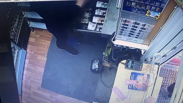 В Перми поймали мужчин, которые сбывали фальшивые деньги смотреть онлайн