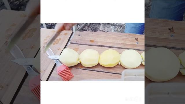 Вкусный и сочный шашлык, тает во рту! смотреть онлайн