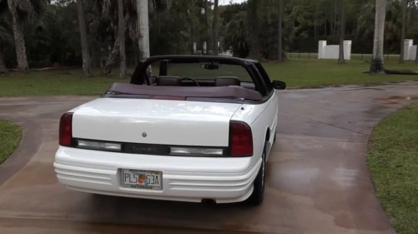 The Last Cutlass Convertible - The 1990-95 Oldsmobile Cutlass Supremes were the Last of a Breed
