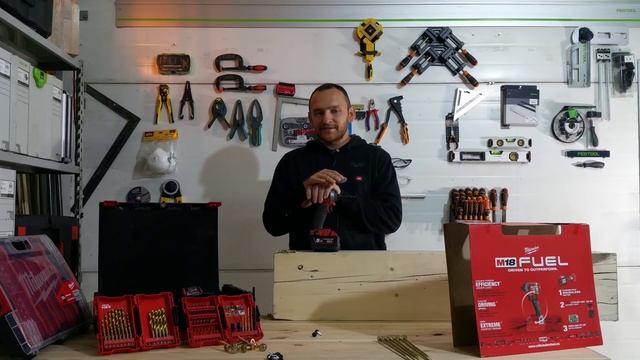 Milwaukee M18 FID 2 - zakrętarka udarowa 18 V i 226 Nm !!! смотреть онлайн