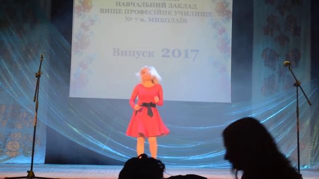 «Прекрасное далеко» исполняет Виктория Лебедева смотреть онлайн
