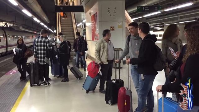 Из аэропорта в Барселону смотреть онлайн