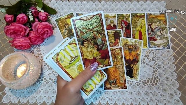 ЧТО ПРОИСХОДИТ В ЕГО ЖИЗНИ ПРЯМО СЕЙЧАС? Таро Онлайн Расклад Diamond Dream Tarot смотреть онлайн