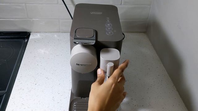 ONLY $1 STARBUCKS CAPPUCCINO AT HOME | NESPRESSO COFFEE MACHINE смотреть онлайн