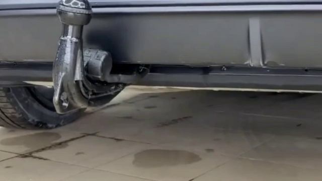 Оригинальный фаркоп AUDI Q8 смотреть онлайн