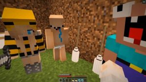 2 НУБА ЗАТРОЛЛЕНЫ НЕВИДИМЫМ ПРО Майнкрафт, но Нубики влюбились в Девушку Пчелу ! ТРОЛЛИНГ ПЭНН