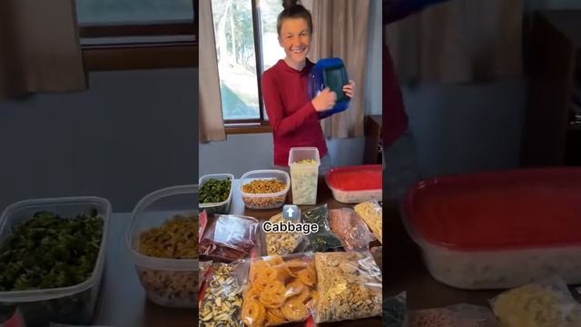 Dehydrating and preparing 4-months of dinners for our upcoming 2700 mile walk and canoe! смотреть онлайн