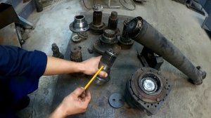 Отрыв подвесного подшипника и шлицевого соединения карданного вала МАЗ, перегруз. Часть первая.