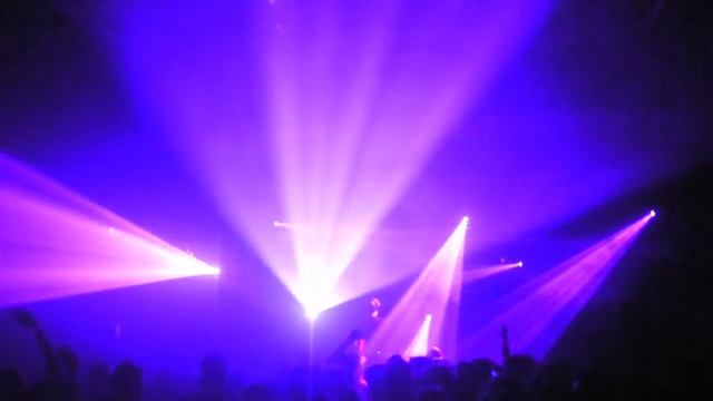 Sensation Red 2014 смотреть онлайн