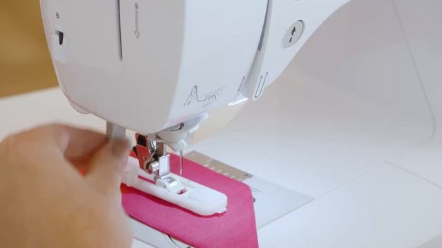 Masina de cusut BROTHER A60 Special Edition - tutorial de prezentare смотреть онлайн