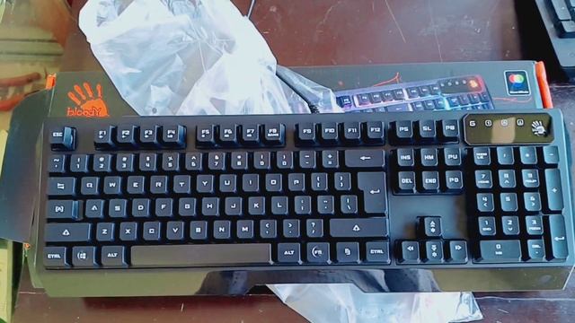 #Bloody Q135 Illuminate Gaming Keyboard смотреть онлайн