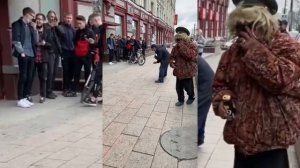 Плыли мы по морю ветер май штурвал...