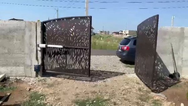 Poarta Batanta cu automatizare BFT Phobos BT A40