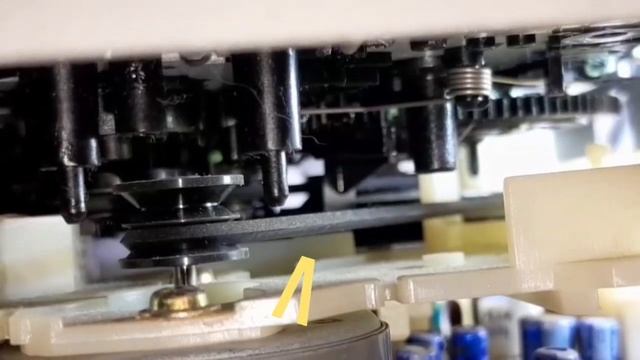 REMOVING CASSETTE STUCK INSIDE A PANASONIC SA-PM19 смотреть онлайн