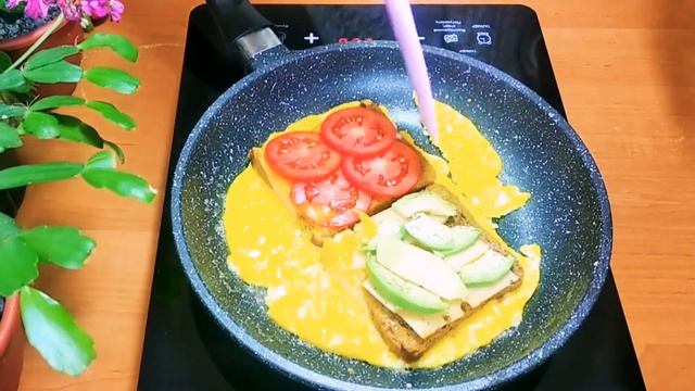 ВКУСНЯТИНА на ЗАВТРАК ЗА 5 МИНУТ! Вкусный, быстрый завтрак на скорую руку! Рецепт завтрака! смотреть онлайн