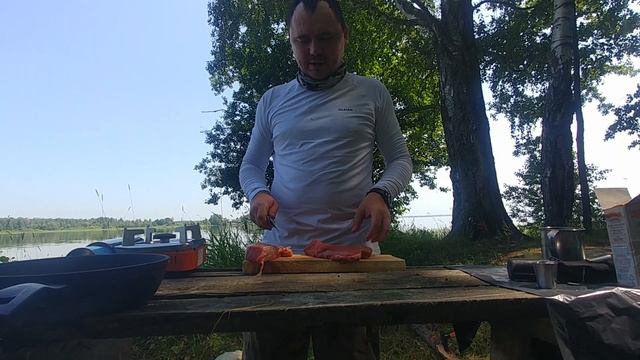 Московское море,Иваньковское водохранилище.Не рыбалка,а кулинарное шоу. Roger Zefir3700 Suzuki 9.9A смотреть онлайн