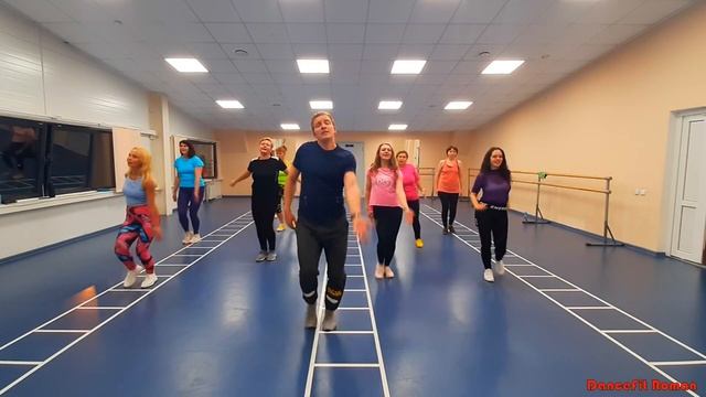 Seaside - Diane Warren, Rita Ora, Sofia Reyes, Reik@DanceFit смотреть онлайн