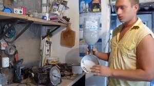 Зернодробилка (крупорушка) своими руками // Быстро и просто //