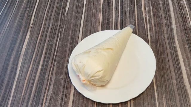 Банановый десерт с творожным кремом. Простой и вкусный рецепт. смотреть онлайн