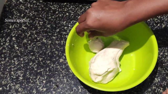 ಗರಿ ಗರಿಯಾದ ಆಲೂ ಸಮೋಸ ಮಾಡಿ ಸುಲಭವಾಗಿ /Aloo samosa /Street style samosa /how to make samosa смотреть онлайн