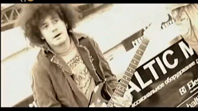 Этот клип одной из песен группы BILLYS BAND видели немногие... смотреть онлайн