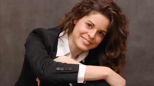 Scarlatti Sonata in F sharp K.319 / Zlata Chochieva смотреть онлайн