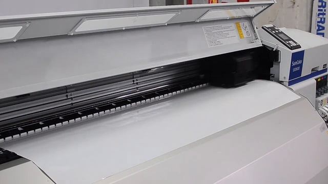Широкоформатная печать на Epson SureColor SC-S30600 смотреть онлайн