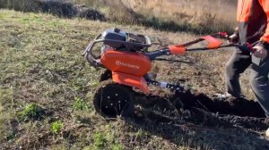 Плуг та мотоблок Husqvarna TF338 в роботі - осіння оранка цілини, навісне обладнання СТ-Йорд