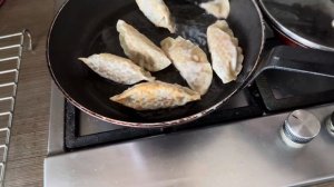 Как приготовить Дамплинги Bibigo Королевские - пельмени по-корейски.