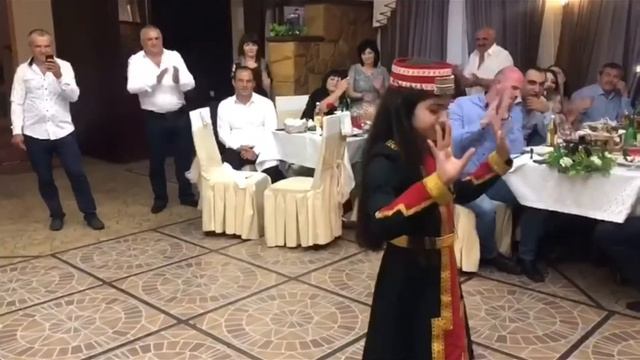 Naxshun badji смотреть онлайн
