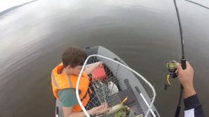 Рыбалка с эхолотом humminbird helix5 si