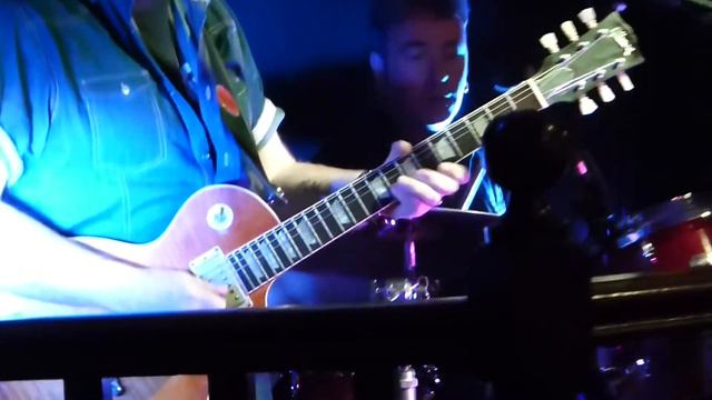 JIMMY SMYTH & The Bogey Boys Long Grey Mare смотреть онлайн
