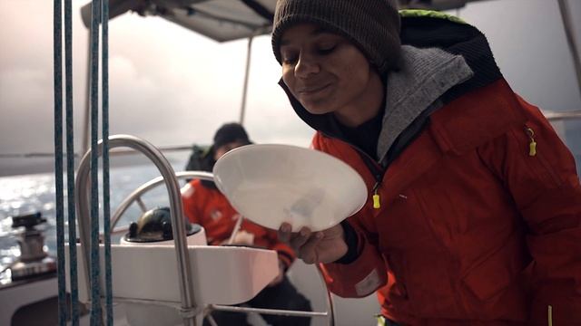 Sailing Into The World's Longest Fjord — Sailing Uma [Step 243] смотреть онлайн