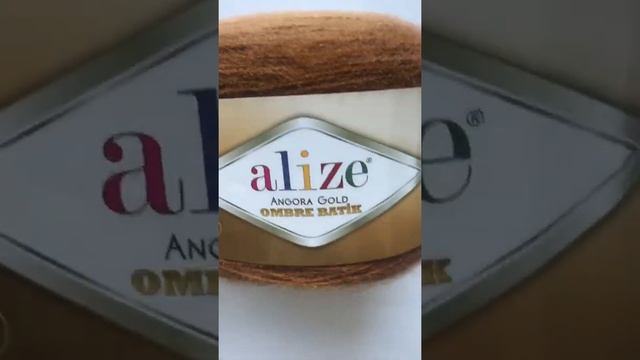Подробный обзор полушерстяной пряжи Alize Angora Gold Ombre batik №7356 смотреть онлайн