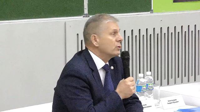Дом научной коллаборации имени ученого Сергея Абрукова. 19.12.2019 смотреть онлайн