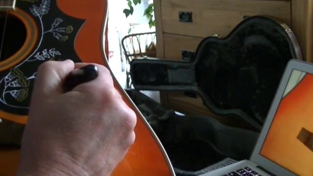 How to restore an Epiphone Hummingbird Pick-guard (Practical Solutions #4) SD 480p смотреть онлайн